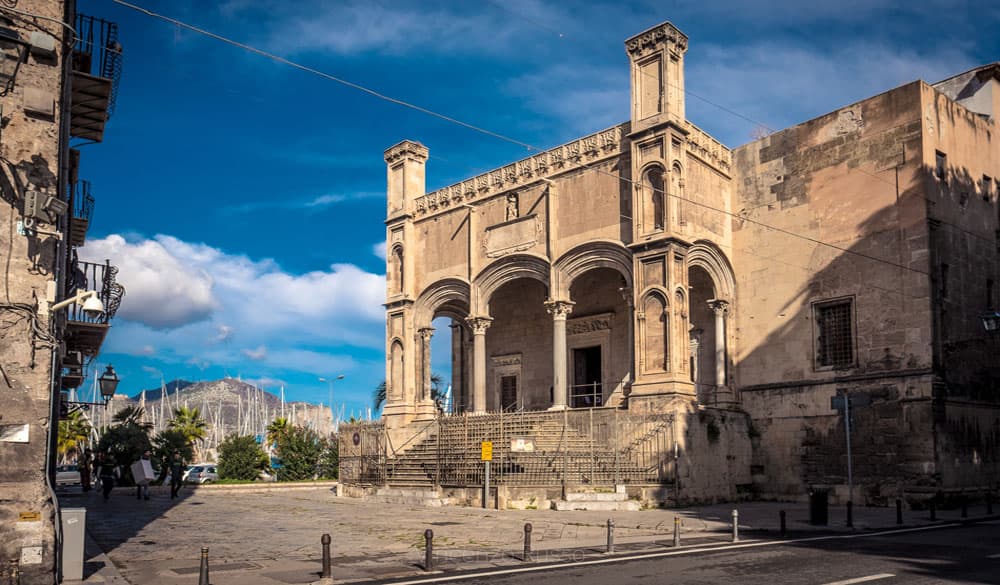 Chiesa di Santa Maria della Catena