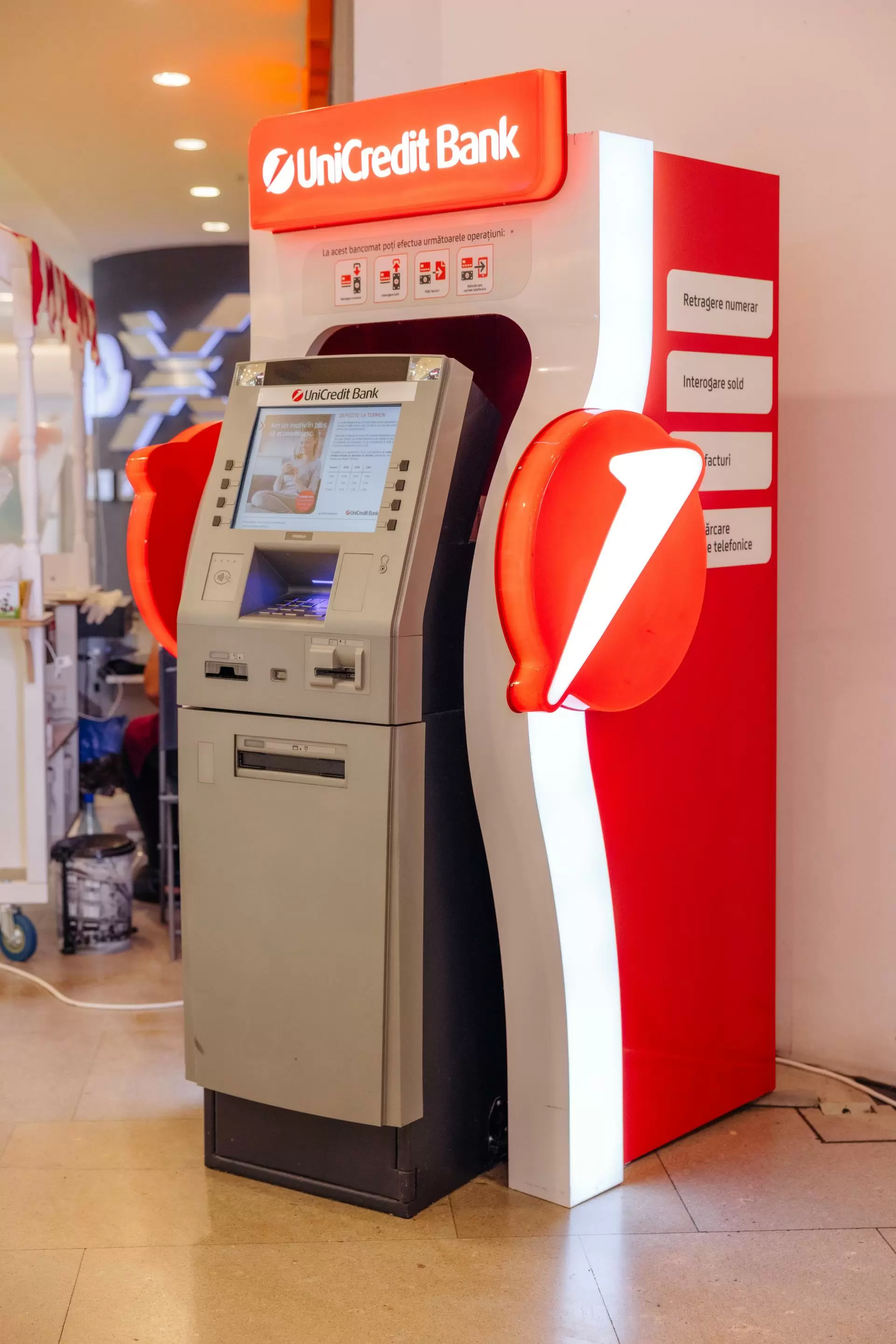 ATM UNICREDIT
